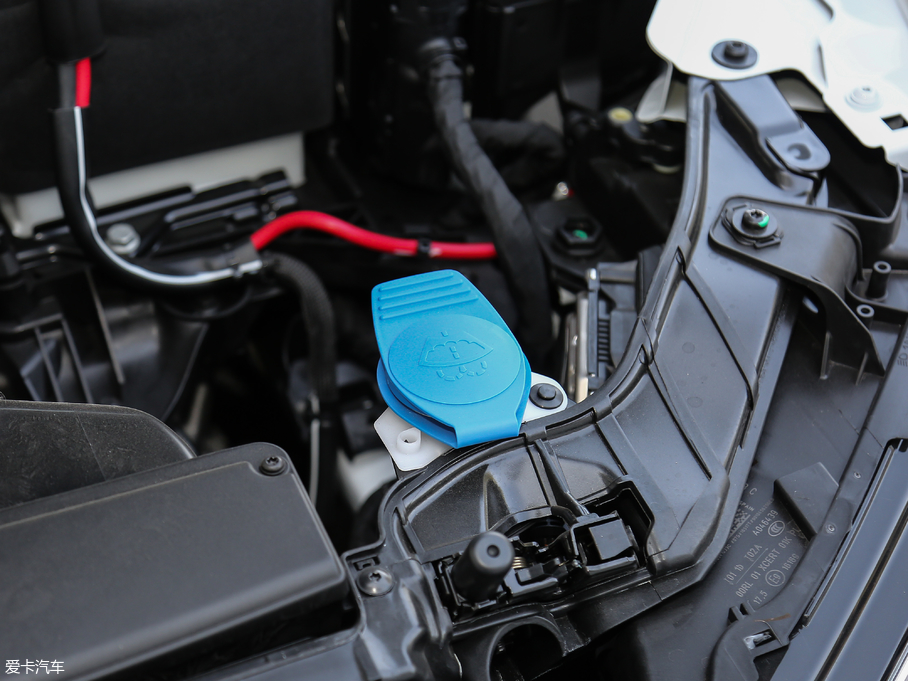 2018WA3 Limousine 30 Limousine 35 TFSIL