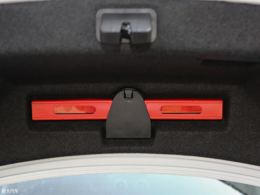 2018WA3 Limousine 30 Limousine 35 TFSIL