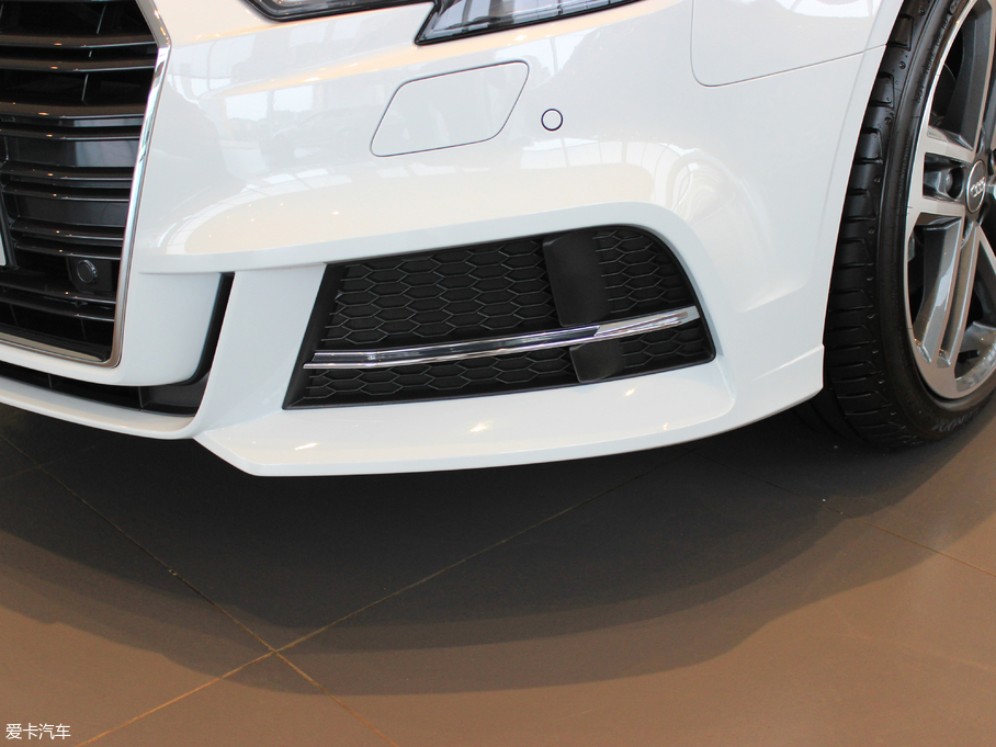 2018?yun)WA3 Limousine 30 Limousine 35 TFSI\(yn)(dng)