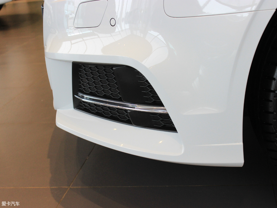 2018WA3 Limousine 30 Limousine 35 TFSI\