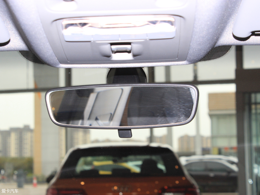 2018?yun)WA3 Limousine 30 Limousine 35 TFSI\(yn)(dng)