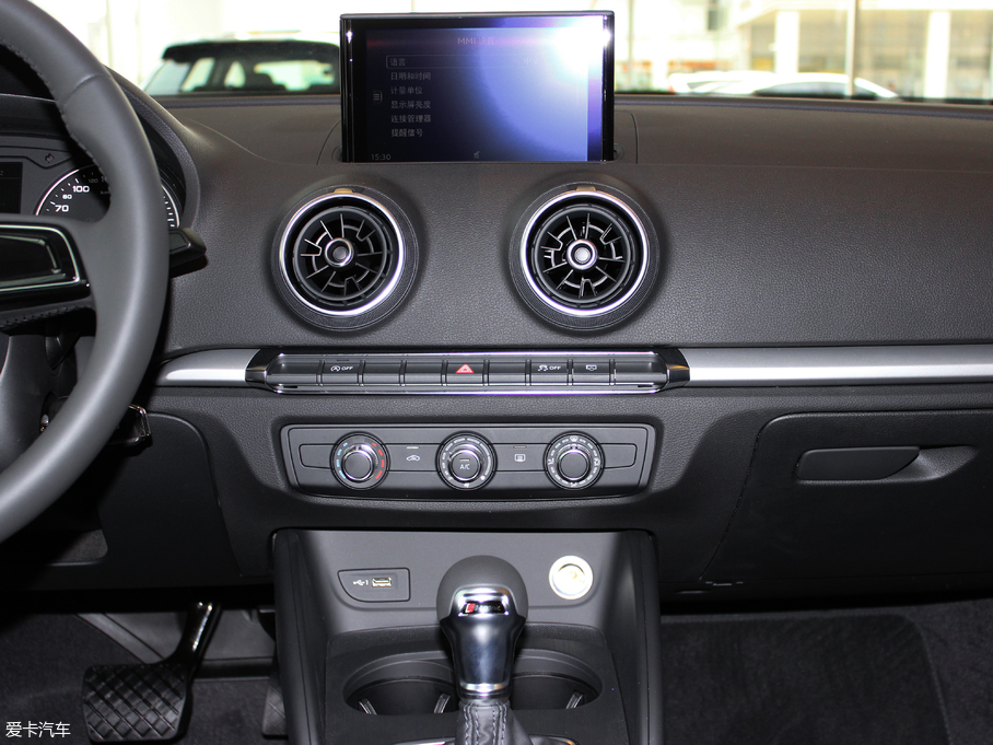 2018WA3 Limousine 30 Limousine 35 TFSI\