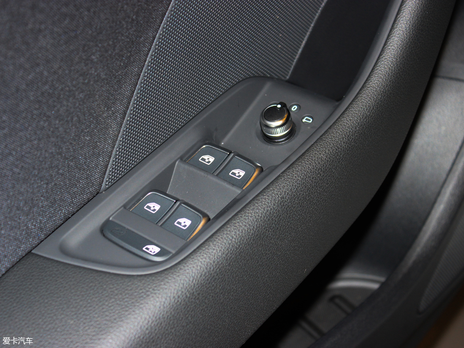 2018WA3 Limousine 30 Limousine 35 TFSI\