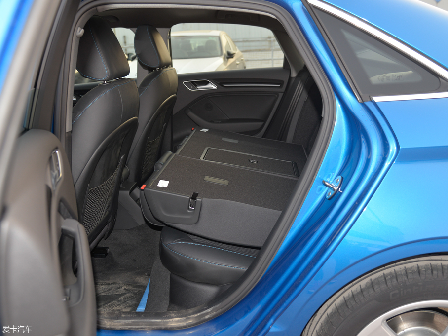 2018WA3 Limousine 30 Limousine 35 TFSIr