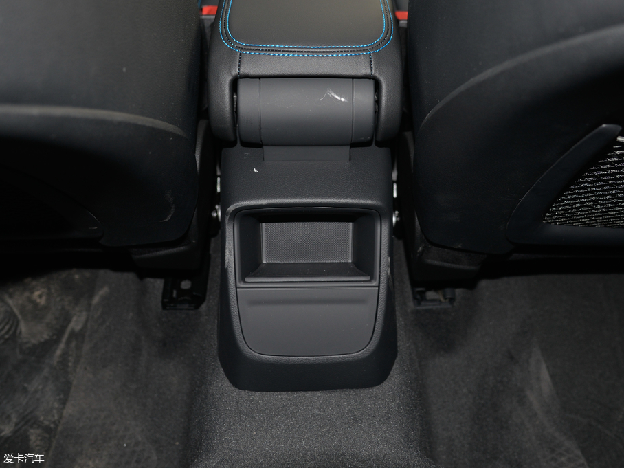 2018?yun)WA3 Limousine 30 Limousine 35 TFSIr(sh)