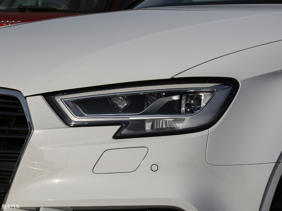 2018WA3 Limousine 30 Limousine 40 TFSI\