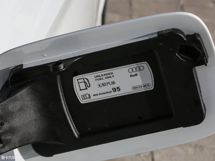 2018WA3 Limousine 30 Limousine 40 TFSI\