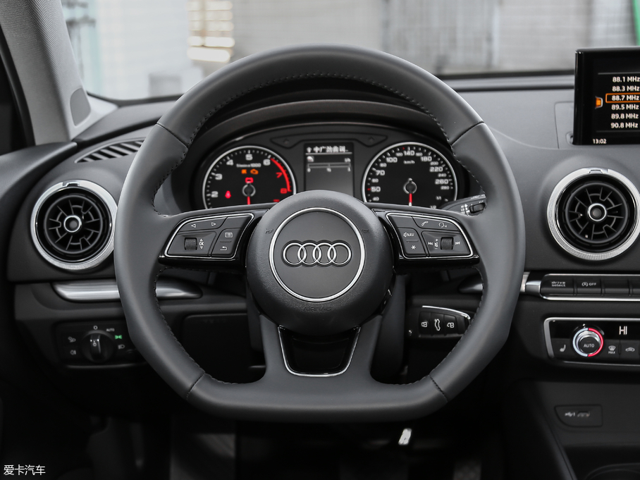 2018WA3 Limousine 30 Limousine 40 TFSI\(yn)