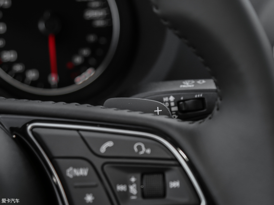 2018WA3 Limousine 30 Limousine 40 TFSI\