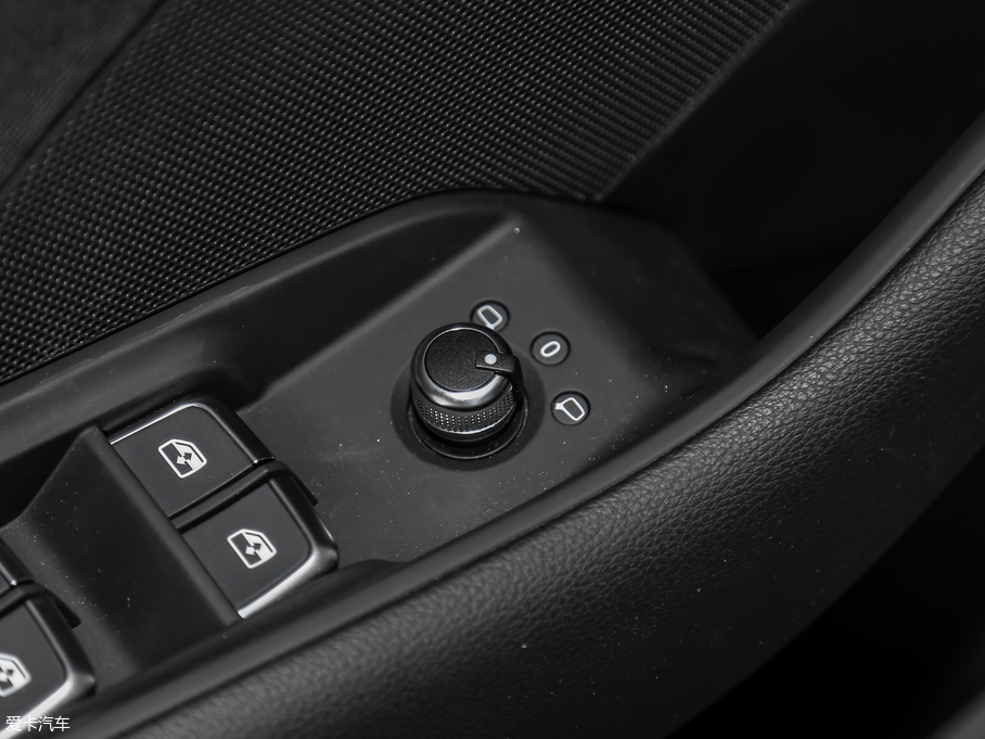 2018?yun)WA3 Limousine 30 Limousine 35 TFSI\(yn)(dng)