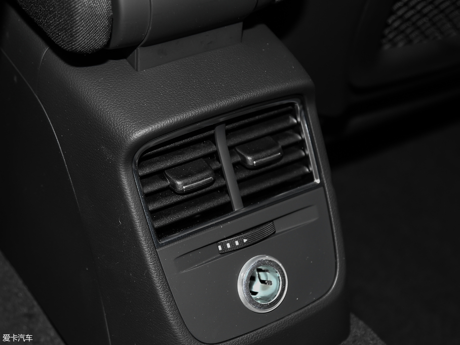 2018?yun)WA3 Limousine 30 Limousine 35 TFSI\(yn)(dng)