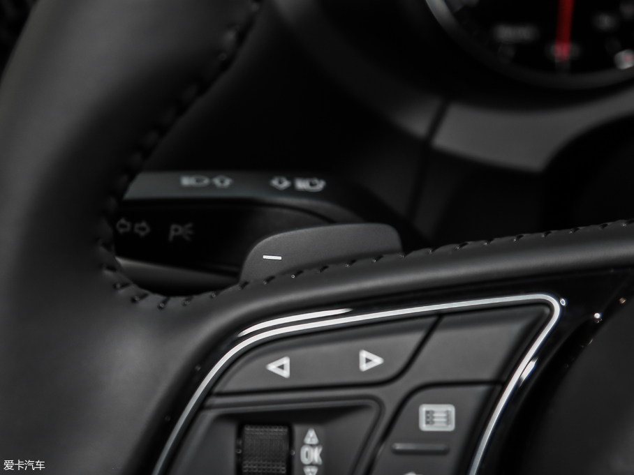 2018WA3 Limousine 30 Limousine 35 TFSI\