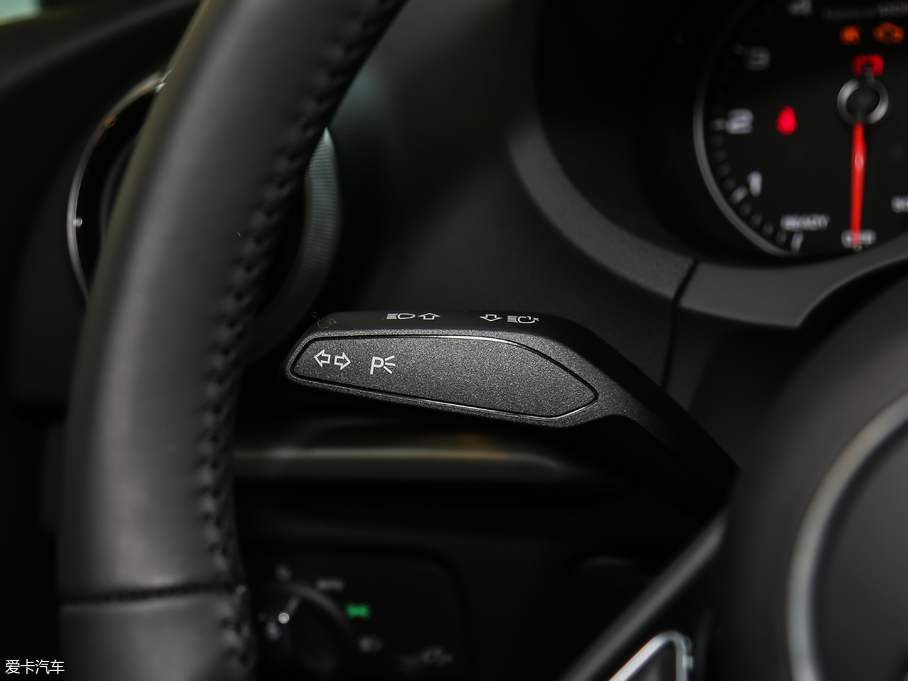 2018WA3 Limousine 30 Limousine 35 TFSI\