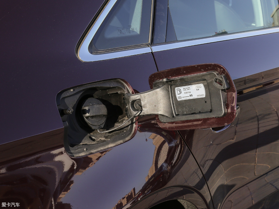 2018WA3 Limousine 30 Limousine 40 TFSIL