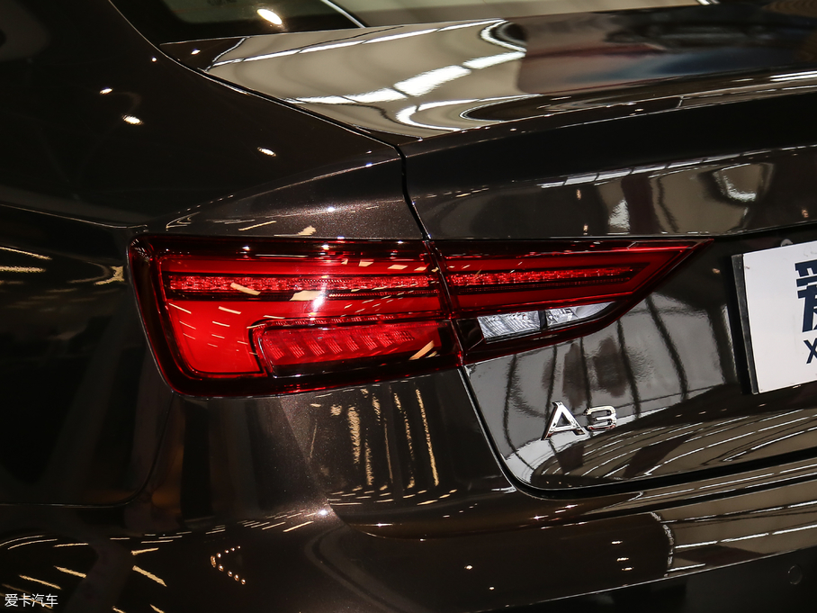 2018WA3 Limousine 30 Limousine 35 TFSIr