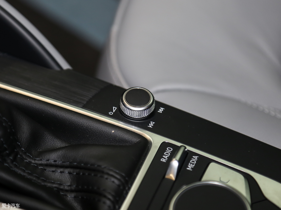 2018WA3 Limousine 30 Limousine 35 TFSIr