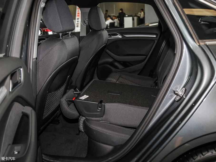 2018?yun)WA3 Limousine 30 Limousine 35 TFSI\(yn)(dng)