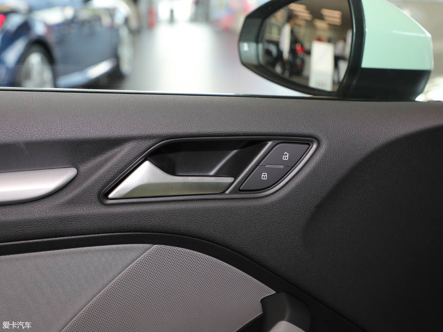 2018WA3 Limousine 30 Limousine 35 TFSIMȡ	