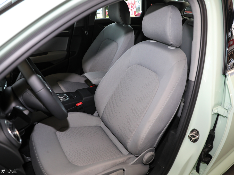 2018WA3 Limousine 30 Limousine 35 TFSIMȡ	