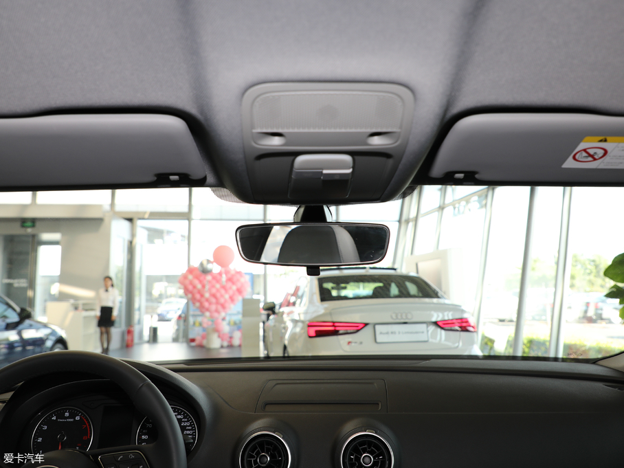 2018WA3 Limousine 30 Limousine 35 TFSIMȡ	