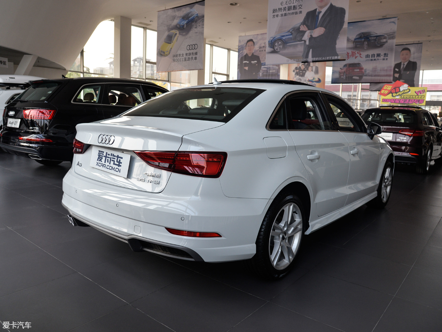 2018WA3 Limousine 30 Limousine 35 TFSIr