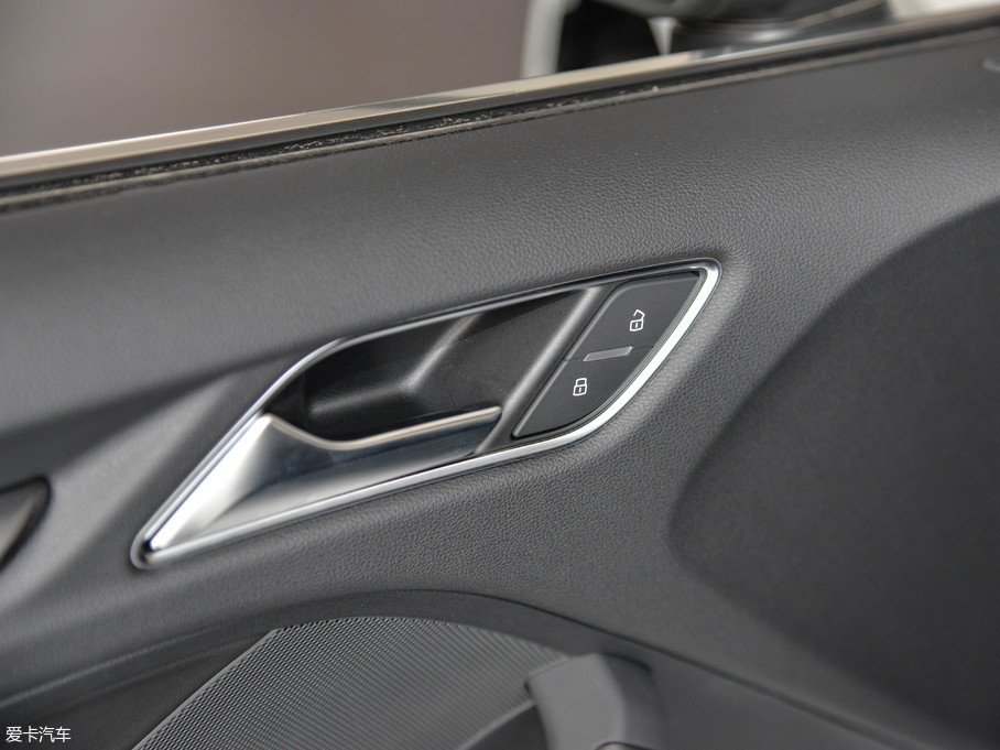 2018?yun)WA3 Limousine 30 Limousine 35 TFSIr(sh)