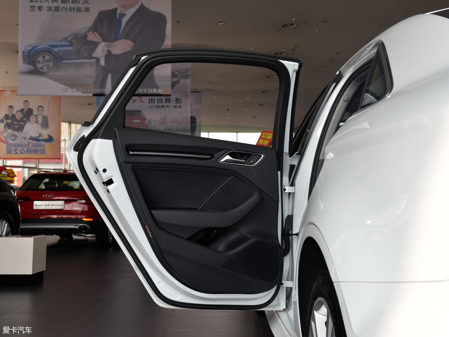 2018WA3 Limousine 30 Limousine 35 TFSIr