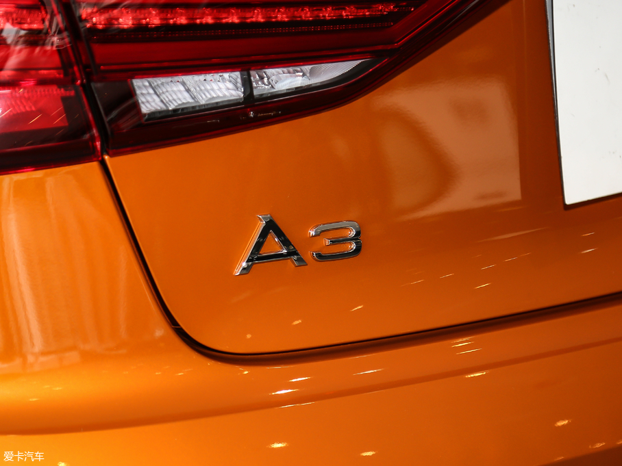 2018WA3 Limousine 30 Limousine 35 TFSIr