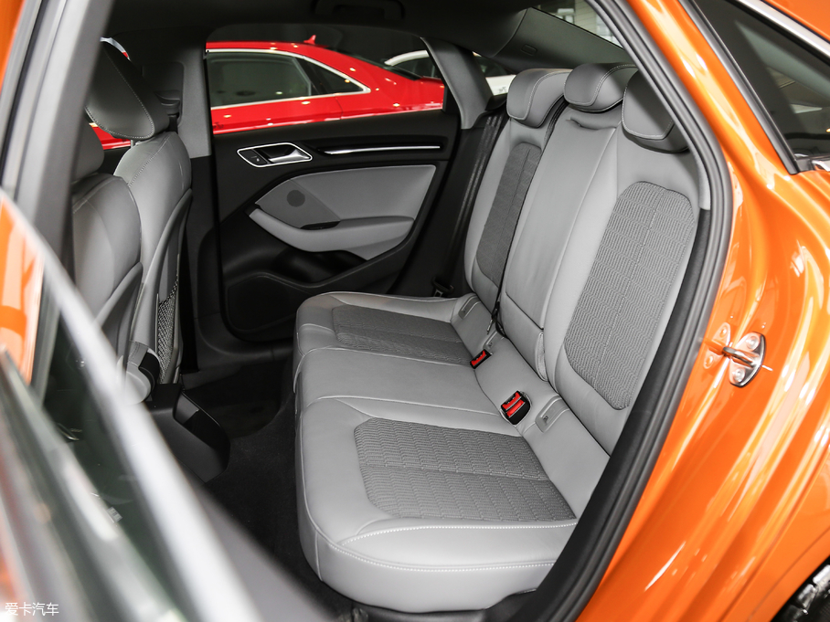 2018WA3 Limousine 30 Limousine 35 TFSIr