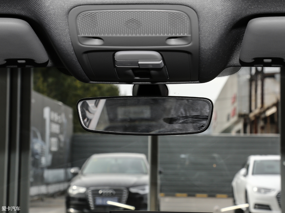 2018WA3 Limousine 30 Limousine 35 TFSIr