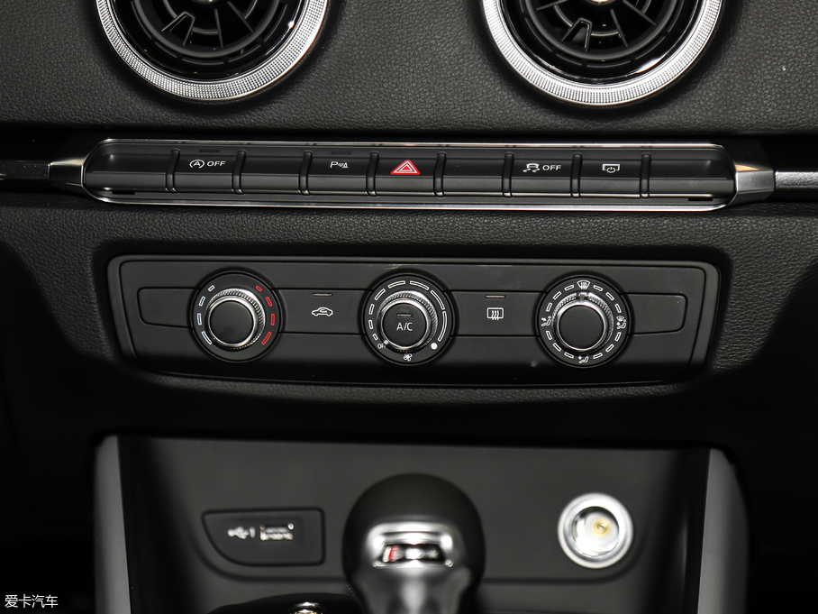 2018?yun)WA3 Limousine 30 Limousine 35 TFSIr(sh)