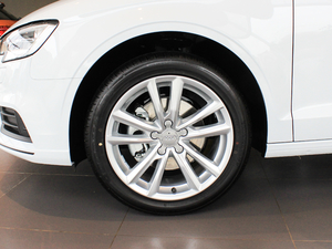 201830 Limousine 35 TFSIMȡ	 ݆Ȧ