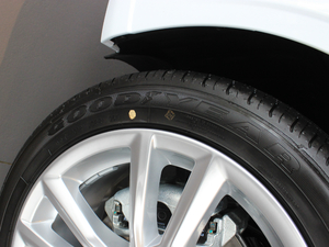 201830 Limousine 35 TFSIM(jn)ȡ	 ݆̥Ʒ