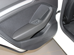 201830 Limousine 35 TFSIMȡ	 g