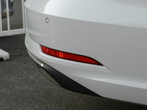 201830 Limousine 35 TFSIL ^