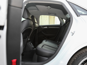 201830 Limousine 35 TFSIL ſg