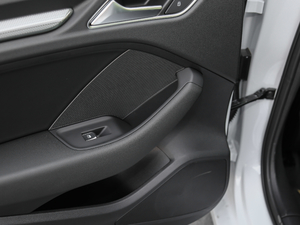 201830 Limousine 35 TFSIL g