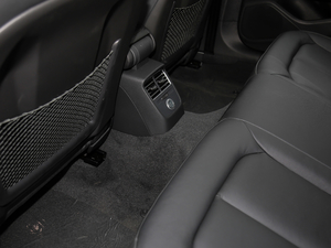 201830 Limousine 35 TFSIL g