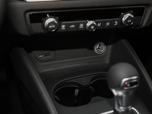 201830 Limousine 35 TFSIL g