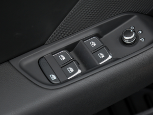 201830 Limousine 35 TFSIL {܇ƅ^	