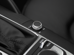 201830 Limousine 35 TFSIL п؅^