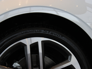 201830 Limousine 35 TFSI\ ^