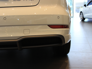 201830 Limousine 35 TFSI\ ^