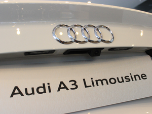 201830 Limousine 35 TFSI\ ^