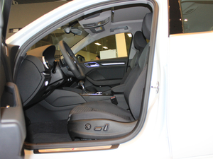 201830 Limousine 35 TFSI\ ǰſg