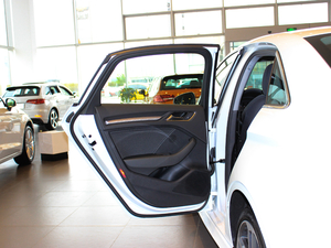 201830 Limousine 35 TFSI\ ܇T