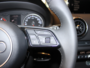 201830 Limousine 35 TFSI\ п؅^