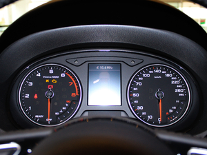 201830 Limousine 35 TFSI\ x