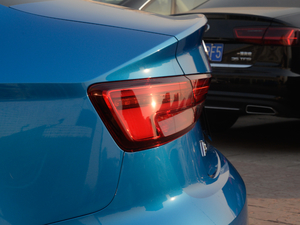 201830 Limousine 35 TFSIr (ji)^