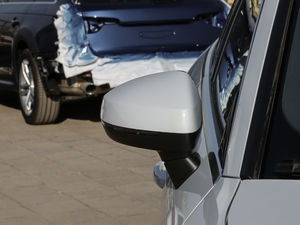 201830 Limousine 40 TFSI\ ^